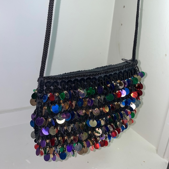 Beaded & Reflective Metallic Multi-Color Sequin Evening Purse - Picture 4 of 5